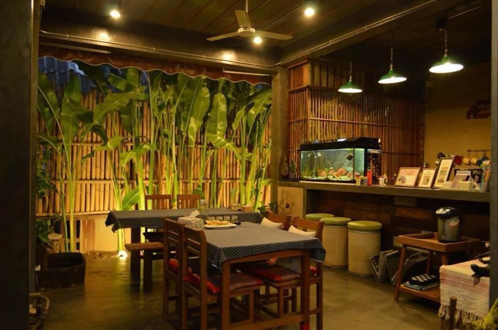 เฮือนดิน กลิ่นไม้ บูทิค โฮเต็ล Hotel เชียงใหม่ ภายนอก รูปภาพ